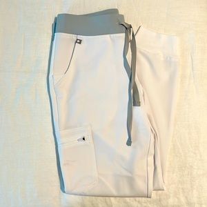 Figs White Zamora Jogger Scrub Pants Size Small Petite Length